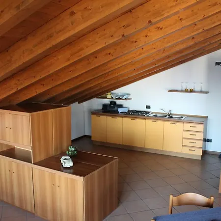 Casa Regina Daire Desenzano del Garda
